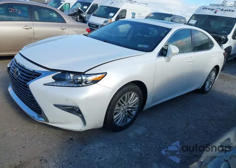 2016 Lexus Es 350 z USA, uszkodzony, nr VIN JTHBK1GGXG2224742